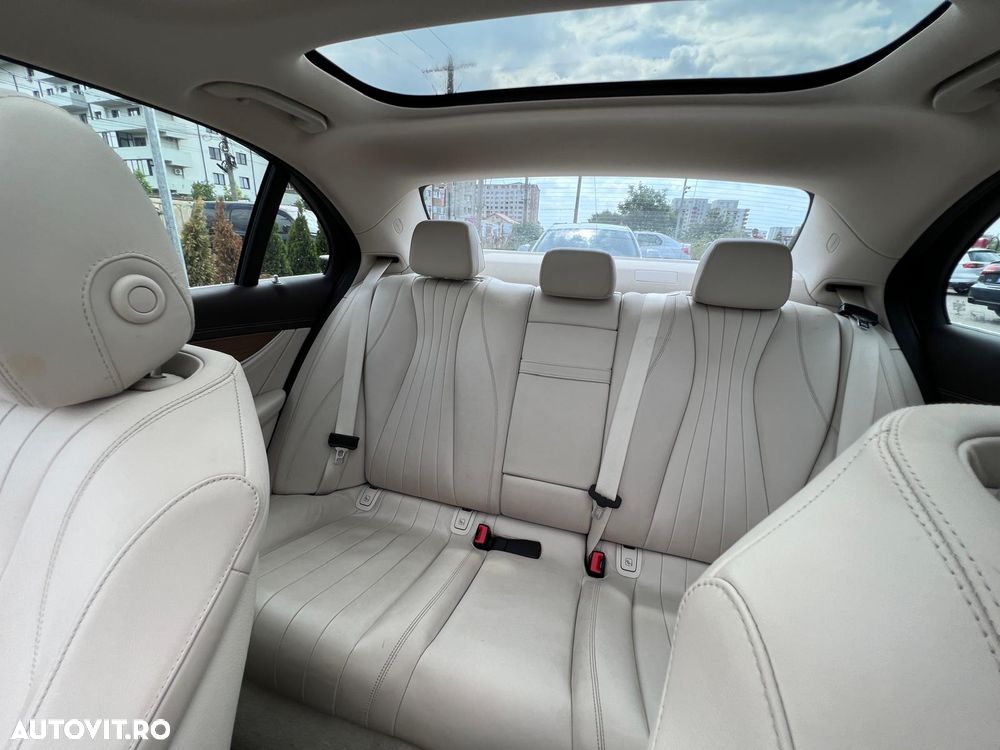 Mercedes-Benz E 350 Aut. - 17