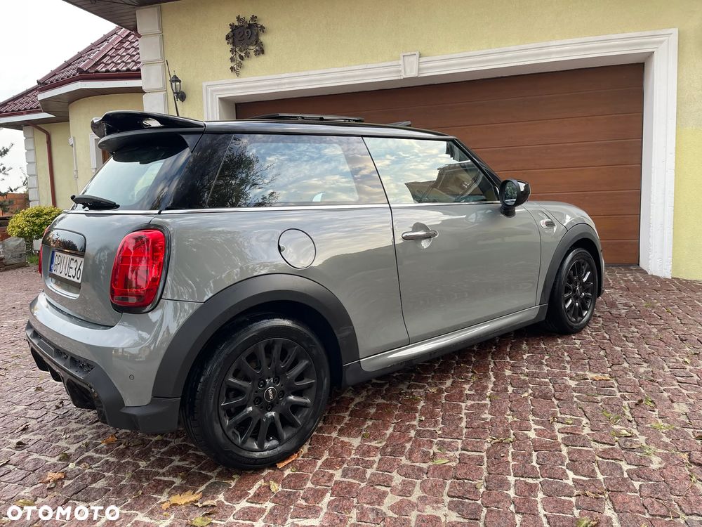 MINI ONE - 10