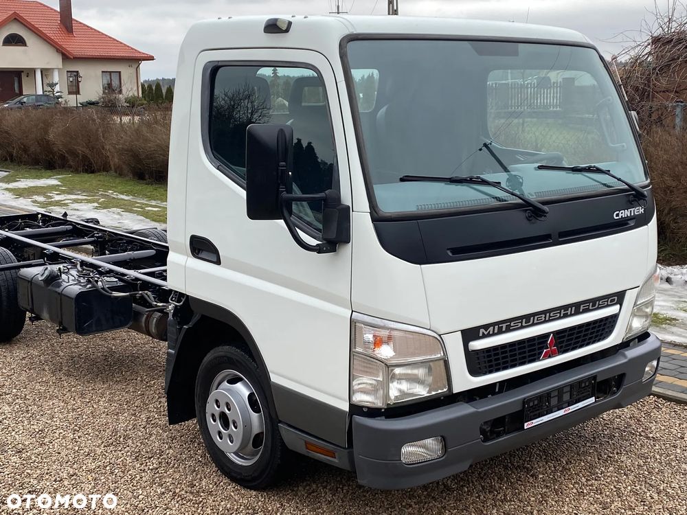 Mitsubishi Canter Fuso - 2