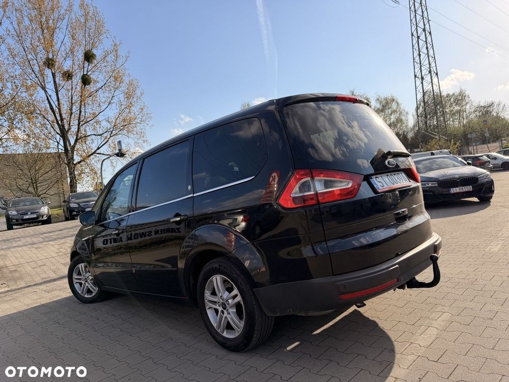 Ford Galaxy 2.2 TDCi Ghia - 14