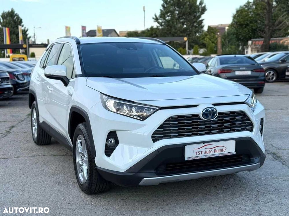 Toyota RAV4 - 13