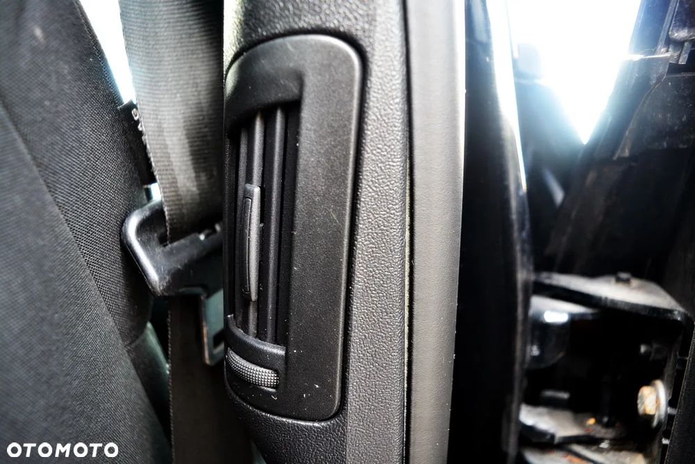 Citroën C5 1.8 16V Confort - 23