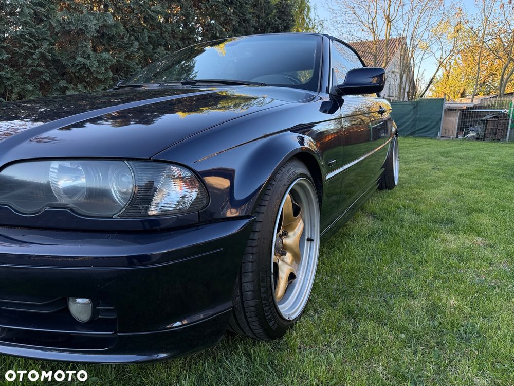 BMW Seria 3 325i - 19
