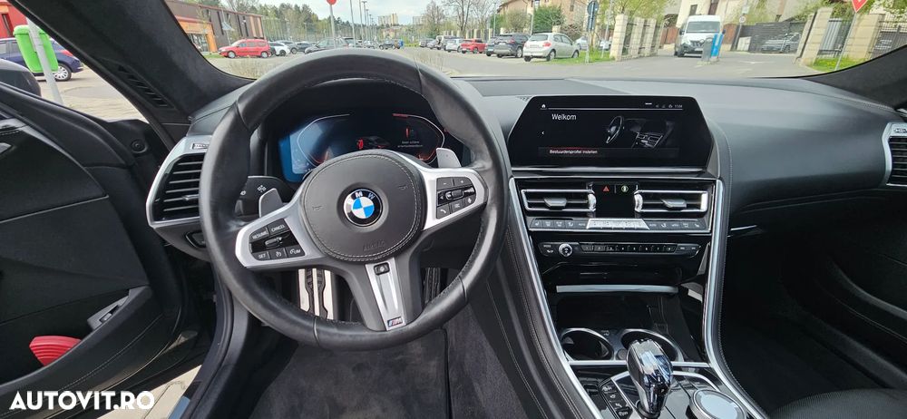 BMW Seria 8 - 13