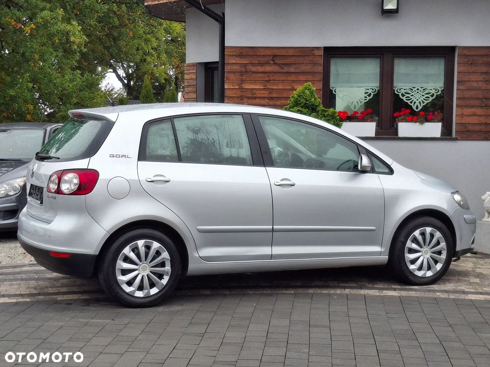 Volkswagen Golf Plus 1.6 FSI Goal - 22