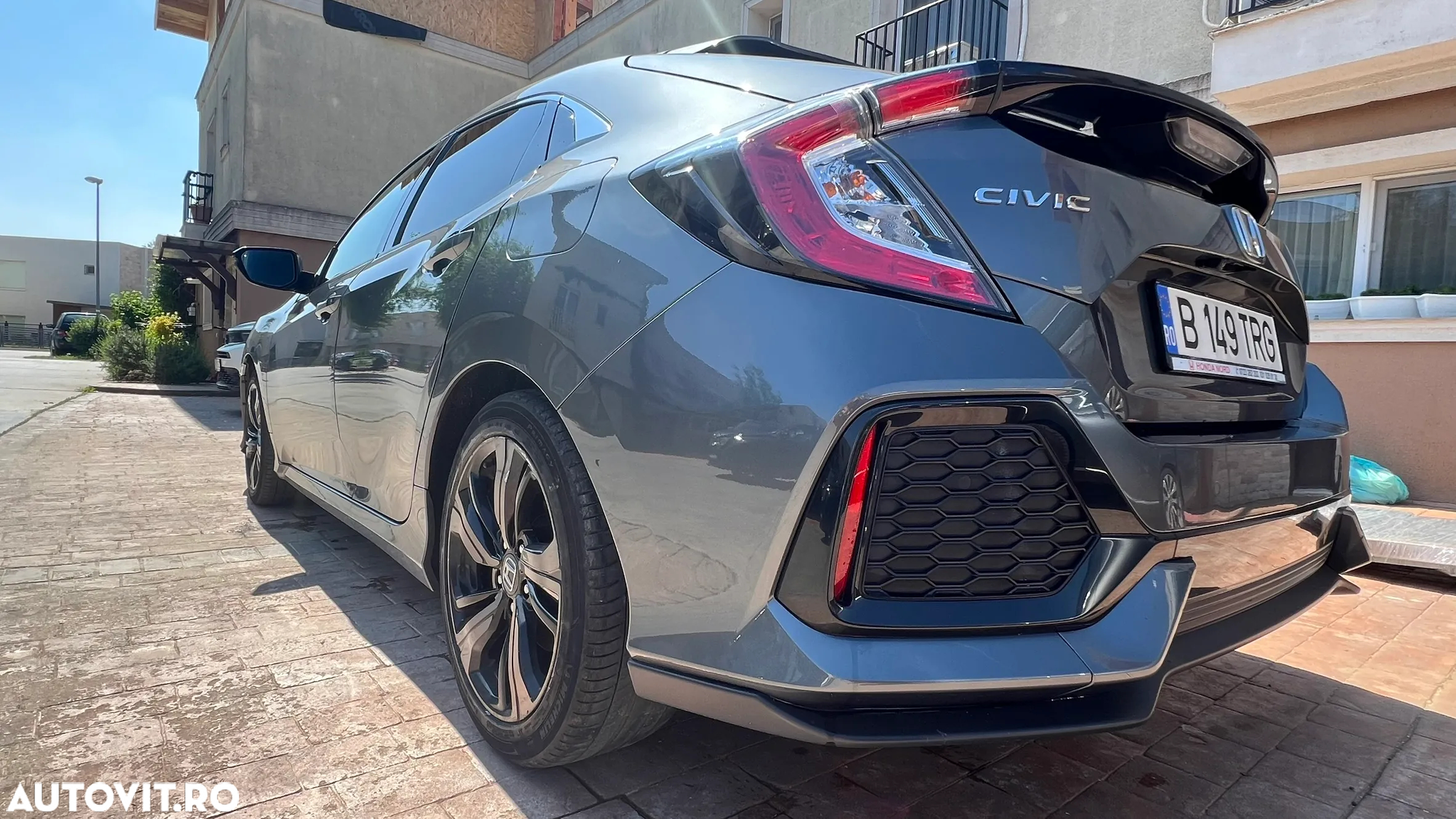 Honda Civic 1.0 VTEC Turbo Elegance - 4