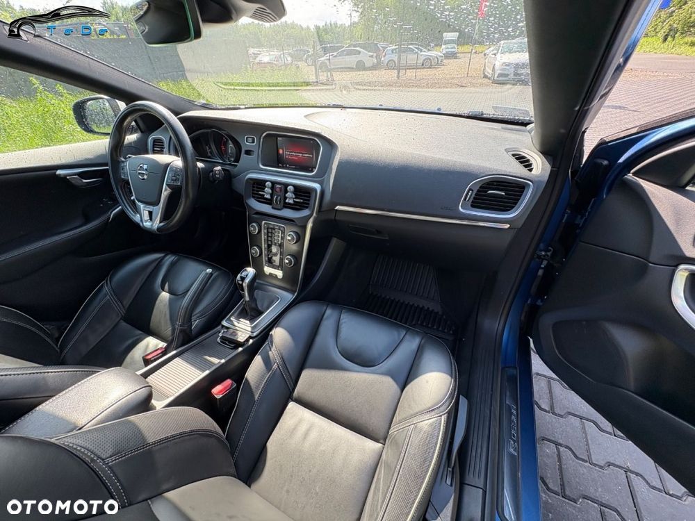 Volvo V40 D3 R-Design Kinetic - 26