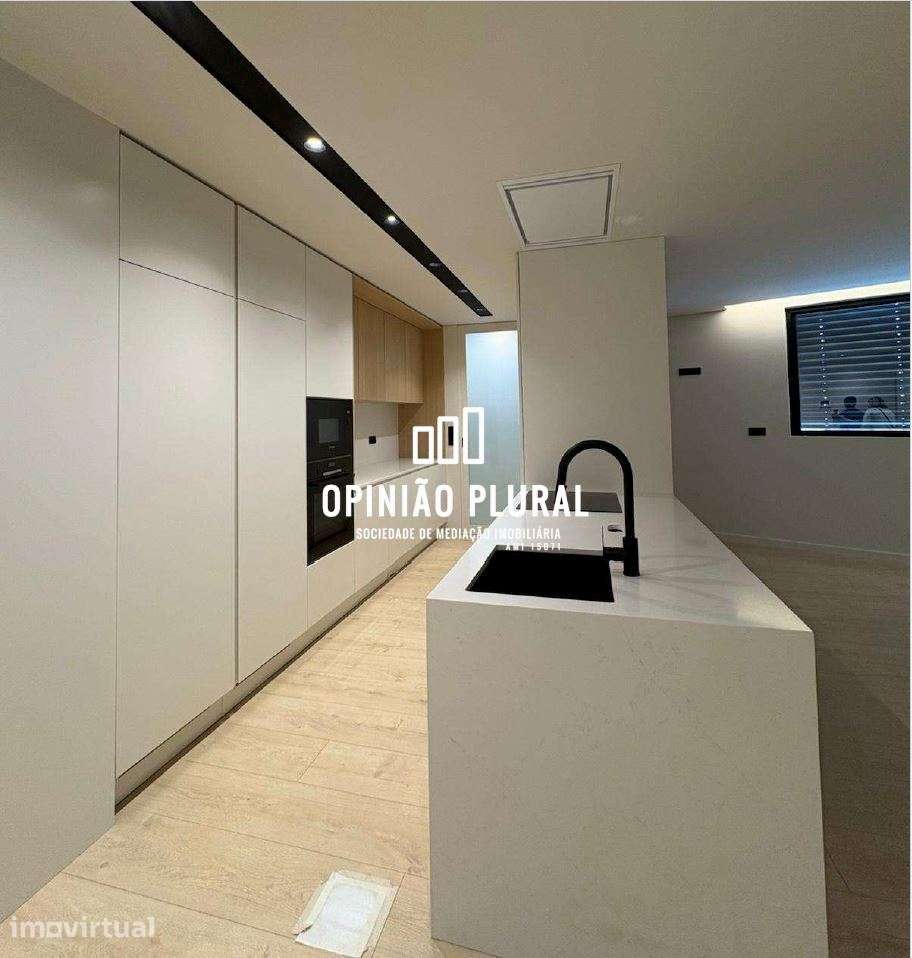 BISMARK: Exclusividade no Centro de Gondomar - Grande imagem: 2/25