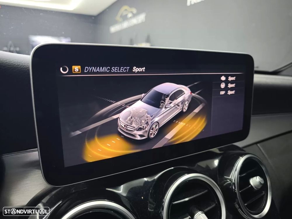 Mercedes-Benz C 220 d AMG Line - 32