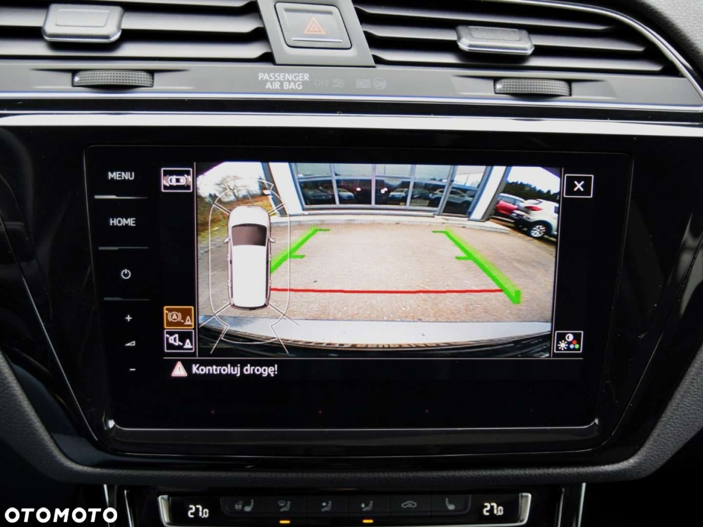 Volkswagen Touran - 26