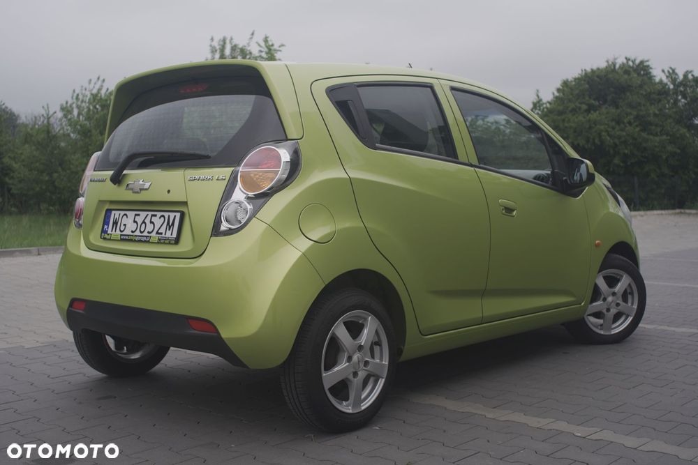 Chevrolet Spark 1.0 EcoLogic LS - 12