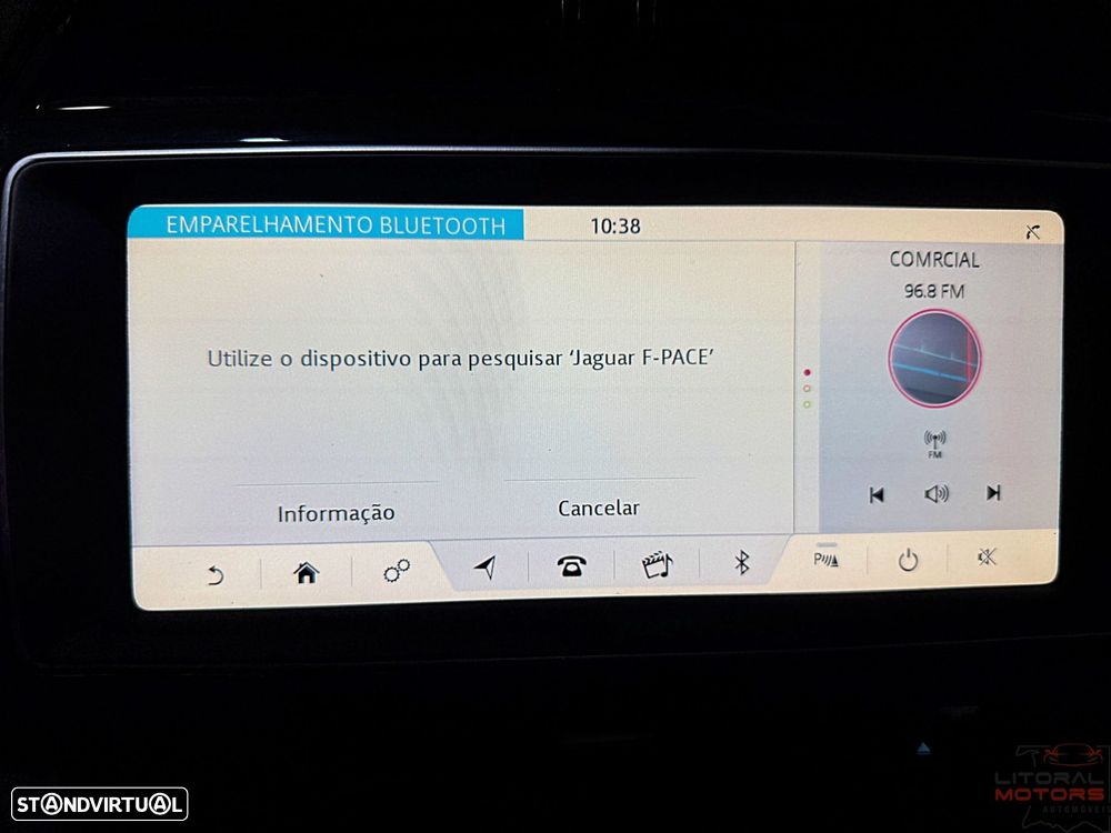 Jaguar F-Pace 25d AWD Aut. Portfolio - 32