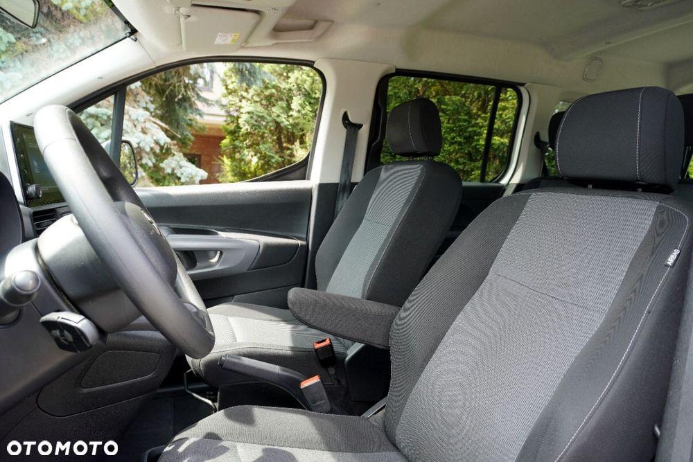 Toyota Proace City Verso 1.5 D-4D Business - 10