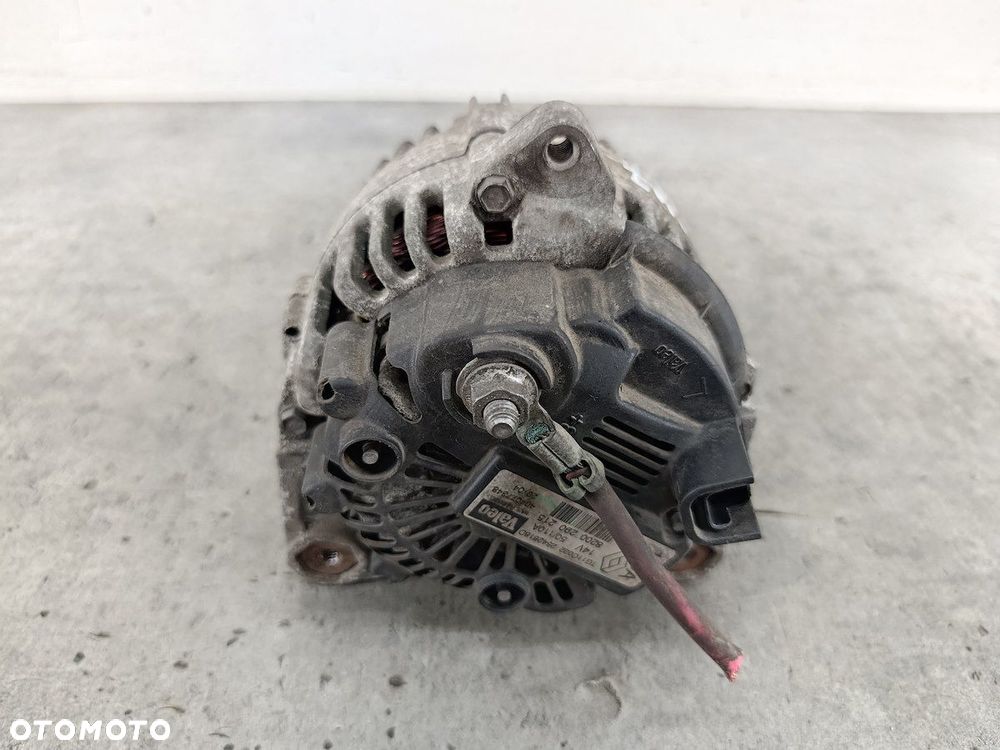 ALTERNATOR RENAULT SCENIC II 8200290215  TG11C022  BOSCH 2.0 16V - 4