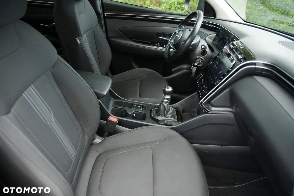 Hyundai Tucson 1.6 T-GDi Smart 2WD - 18