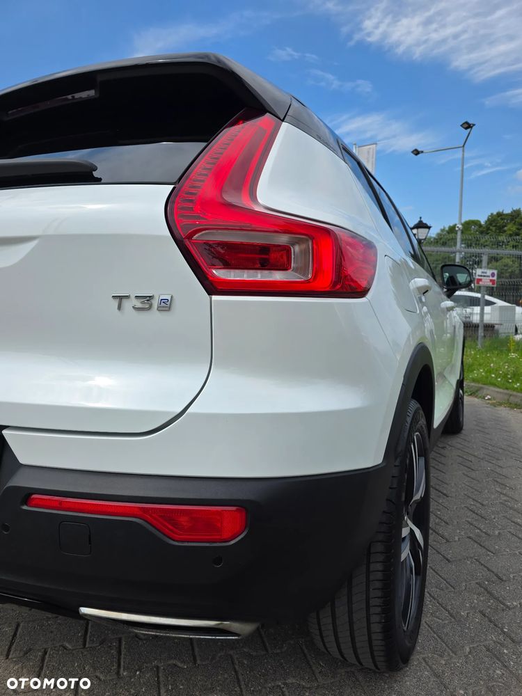 Volvo XC 40 T3 R-Design - 14