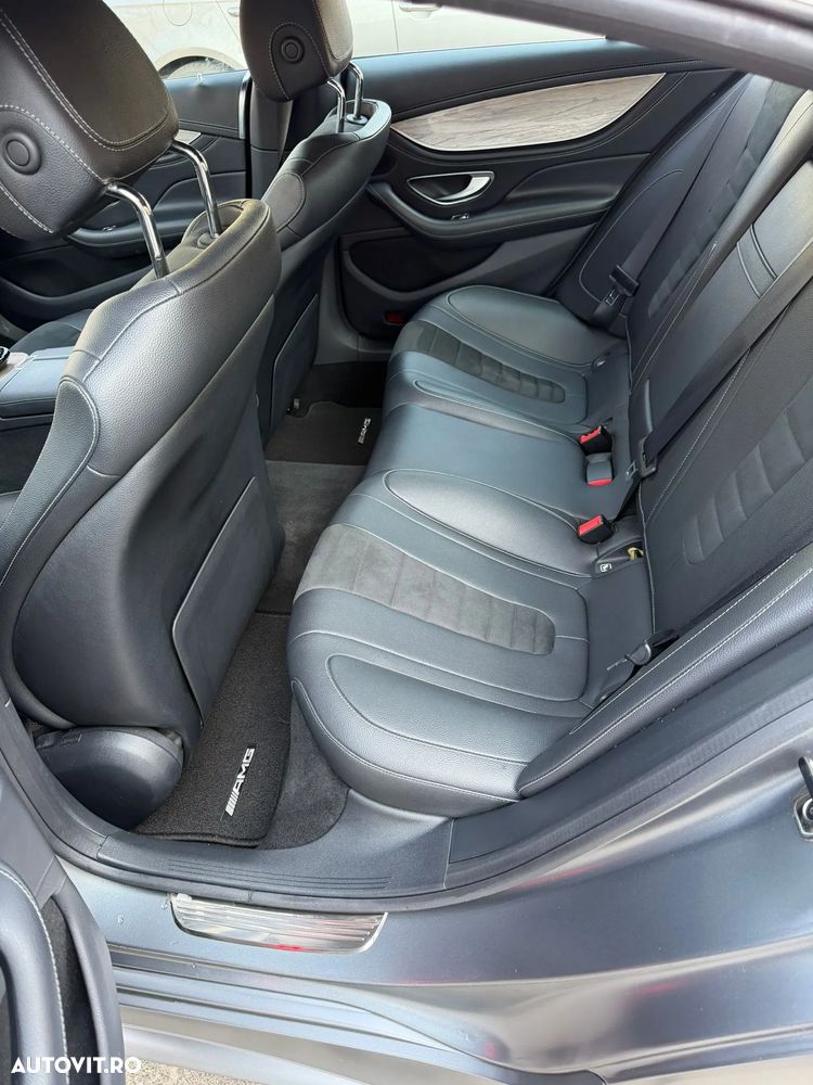 Mercedes-Benz CLS 350 d 4MATIC Aut - 9