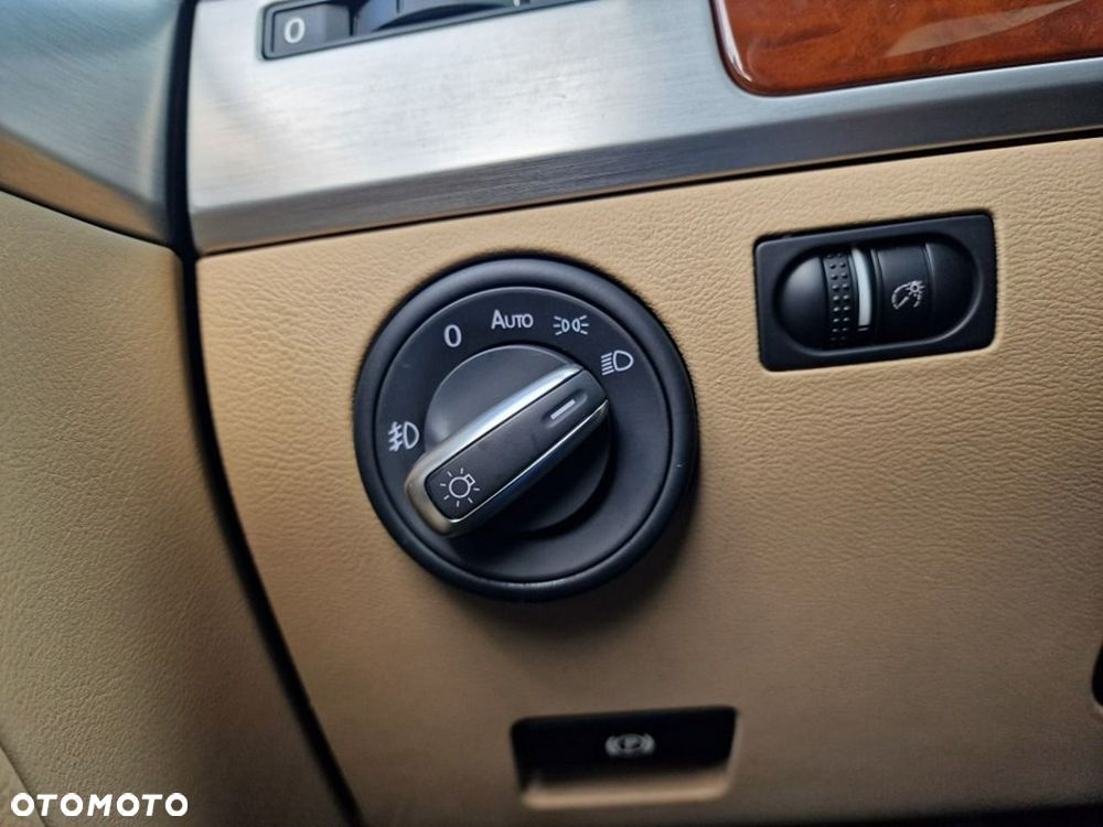 Volkswagen Touareg 3.6 V6 FSI Automatik Exclusive Edition - 11