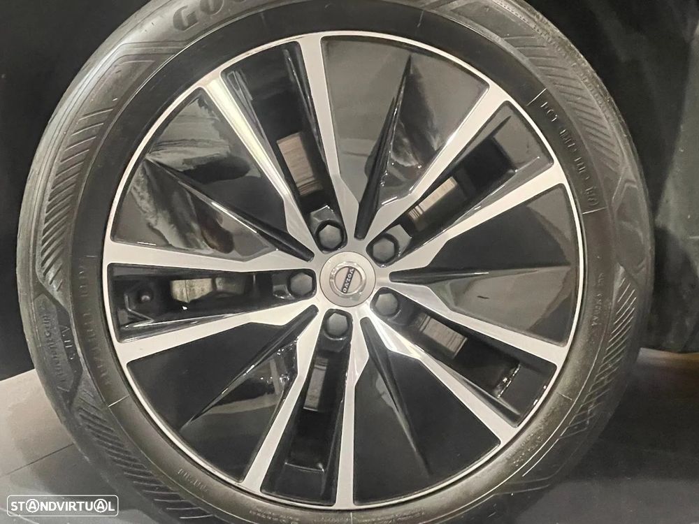 Volvo XC 90 2.0 T8 PHEV R-Design AWD - 36