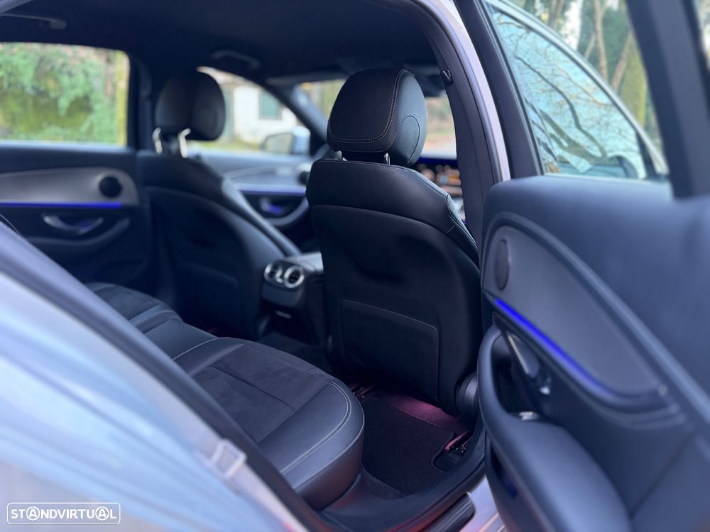 Mercedes-Benz E 220 d AMG Line - 17