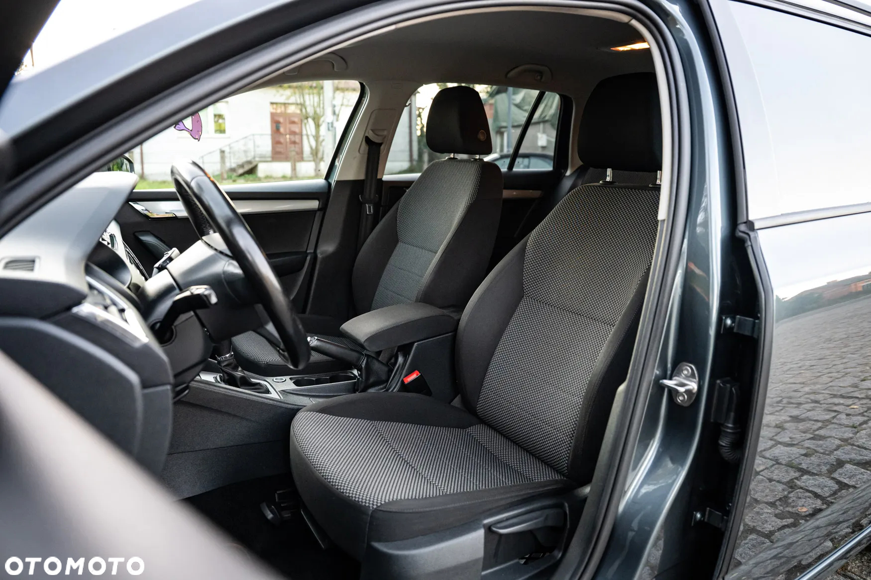 Skoda Octavia 2.0 TDI Ambition DSG - 12