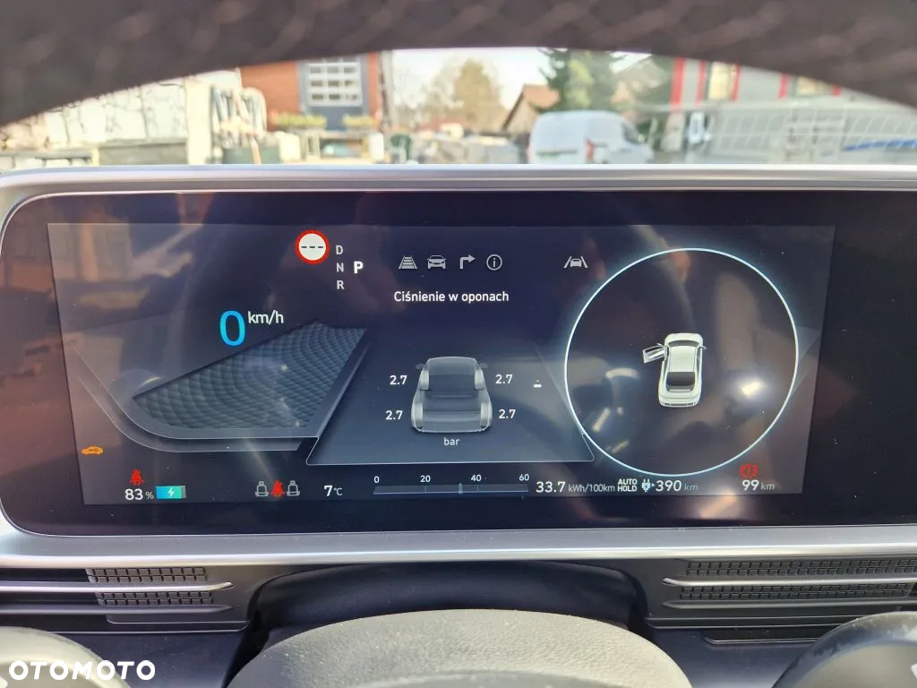Hyundai IONIQ 6 - 2