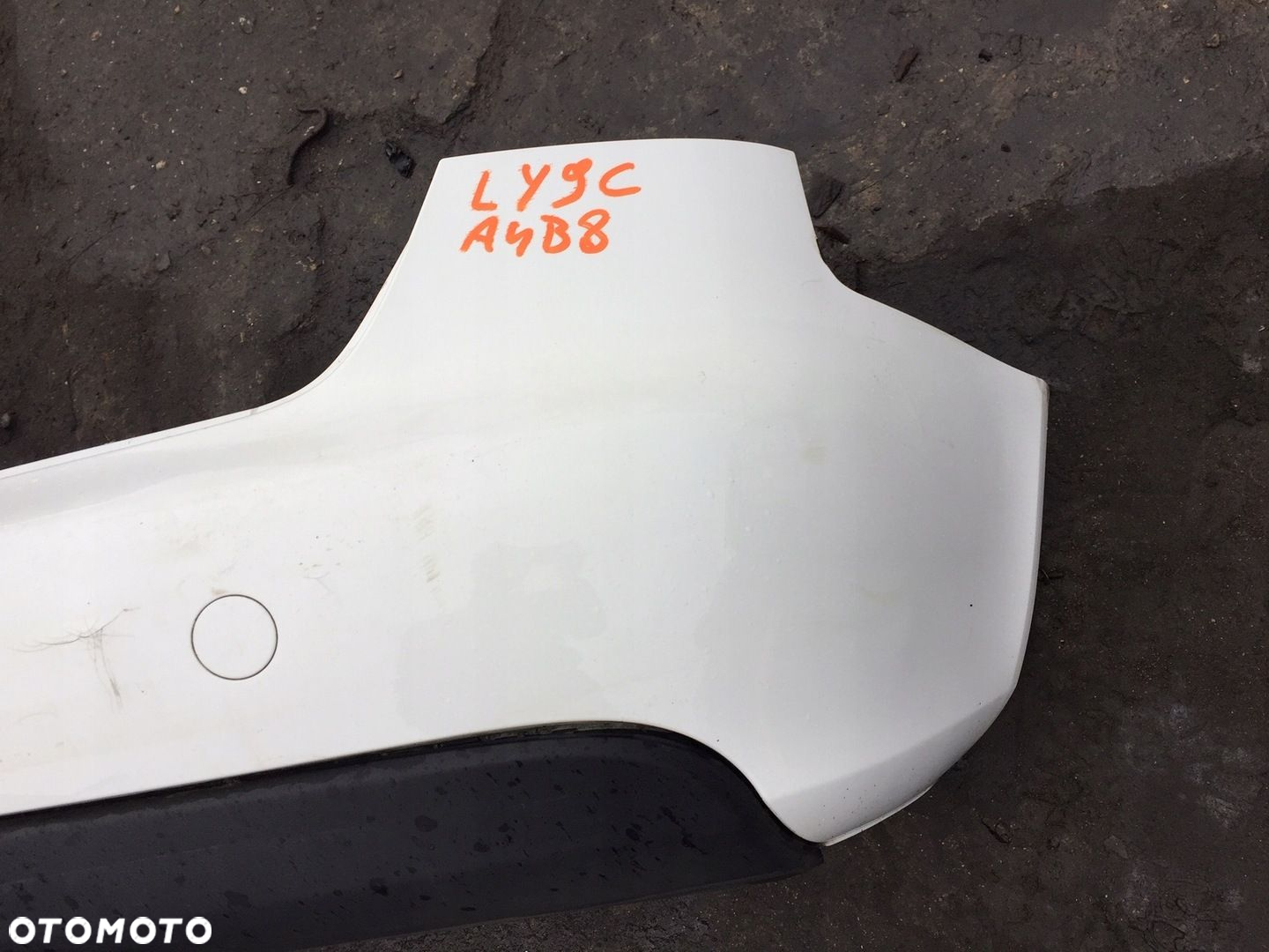 AUDI A4 B8 SEDAN ZDERZAK TYŁ TYLNY LY9C - 5