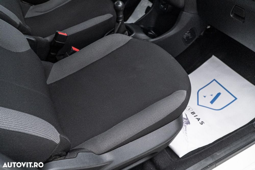 Toyota Aygo 1.0 VVY-I 5 usi X-style - 37
