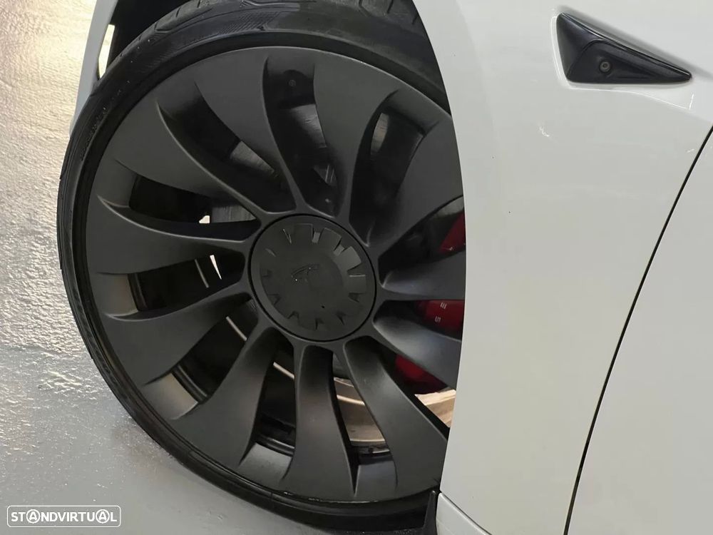 Tesla Model 3 Performance Dual Motor AWD - 34