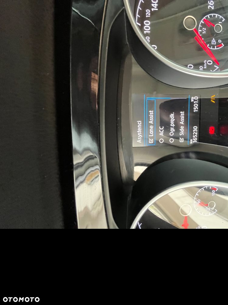 Volkswagen Touran 2.0 TDI BMT Highline DSG - 15