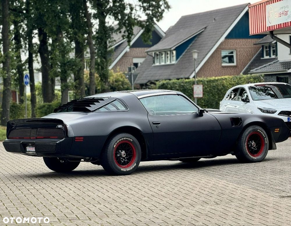 Pontiac Trans Am - 19