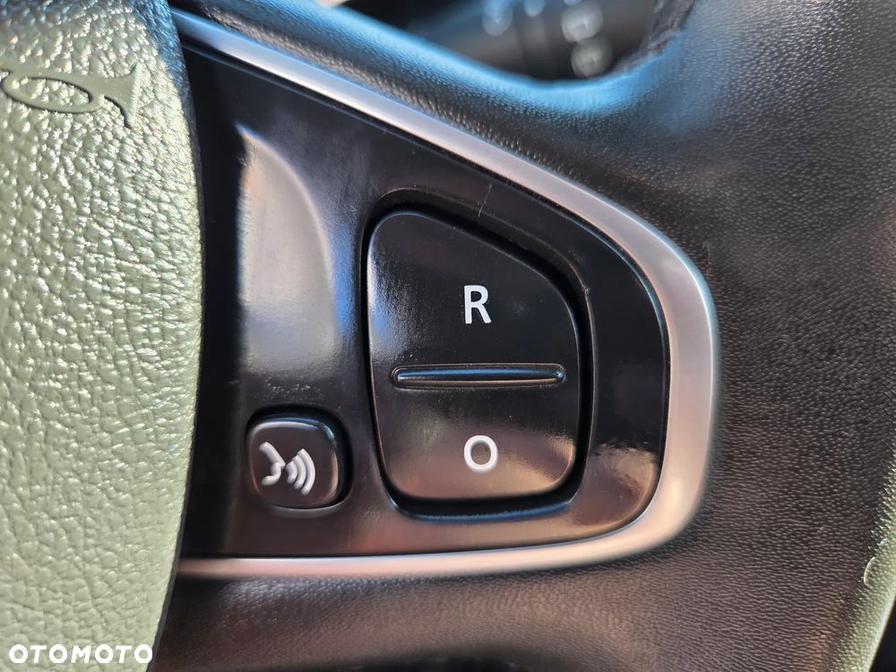 Renault Clio (Energy) TCe 90 Start & Stop LIMITED - 28