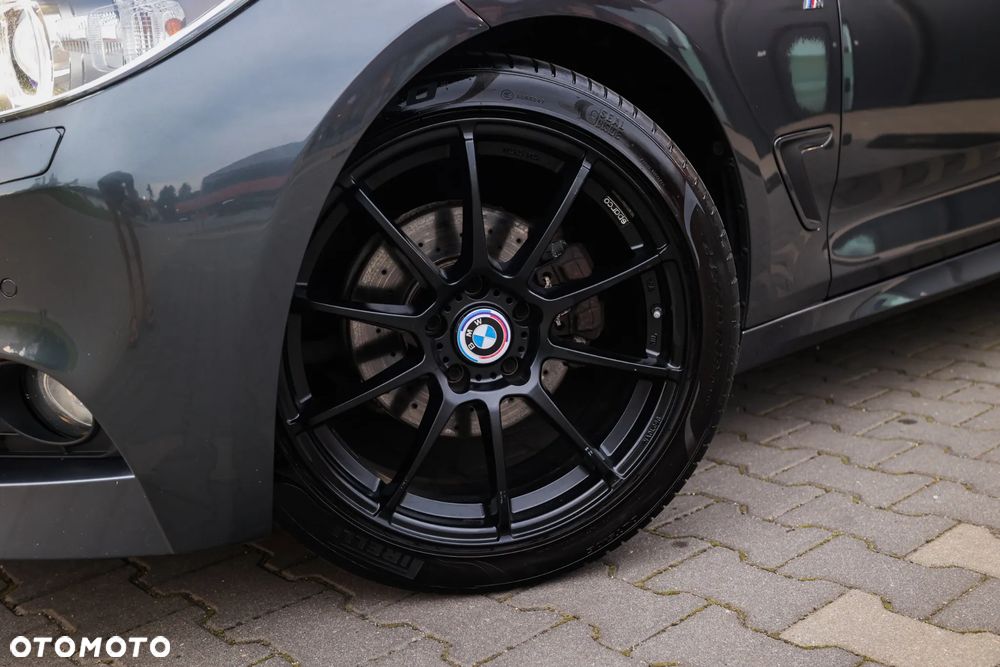 BMW 3GT 320d M Sport - 2