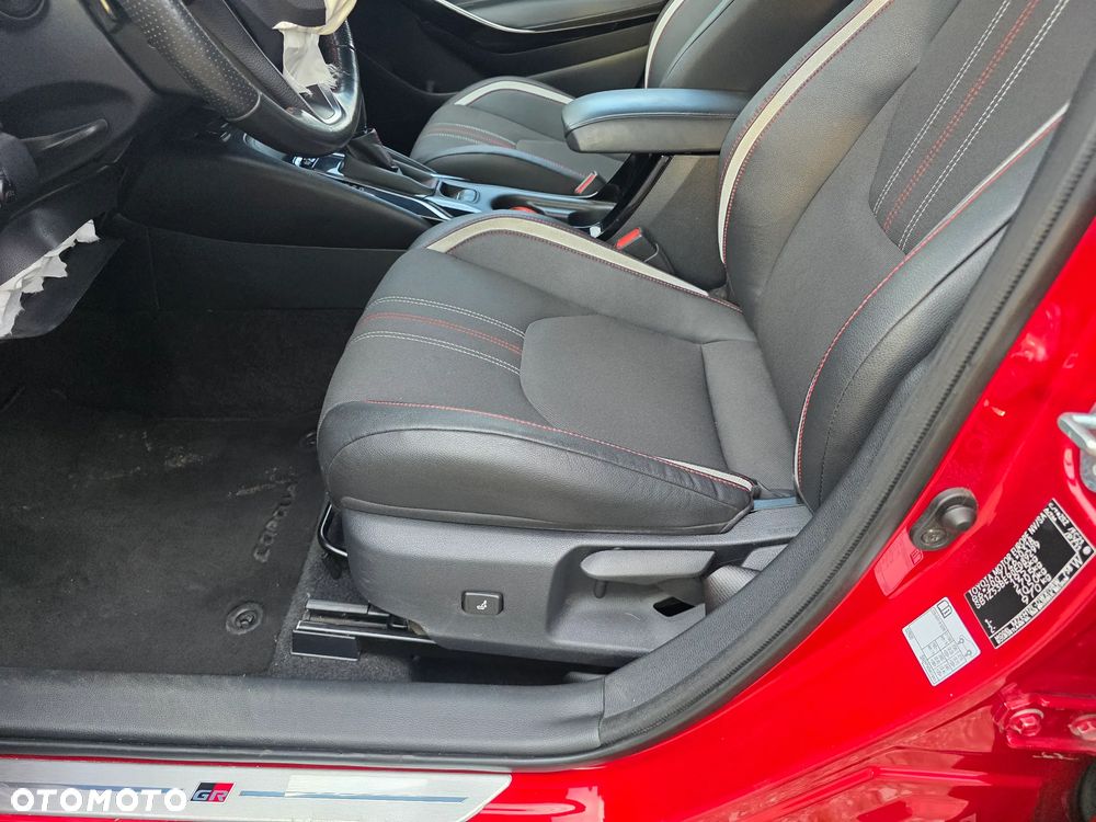 Toyota Corolla 2.0 Hybrid GR Sport - 22