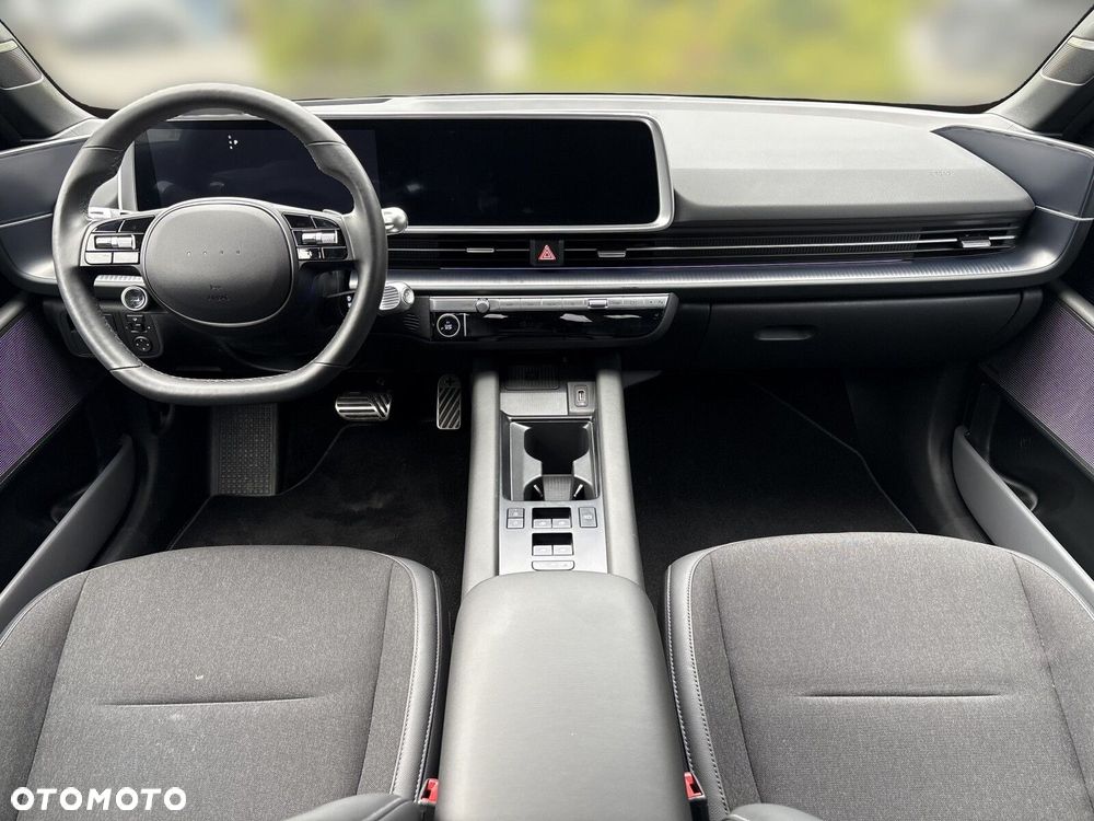 Hyundai IONIQ 6 77kWh Black Edition - 3
