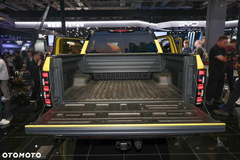 Nissan Frontier - 17