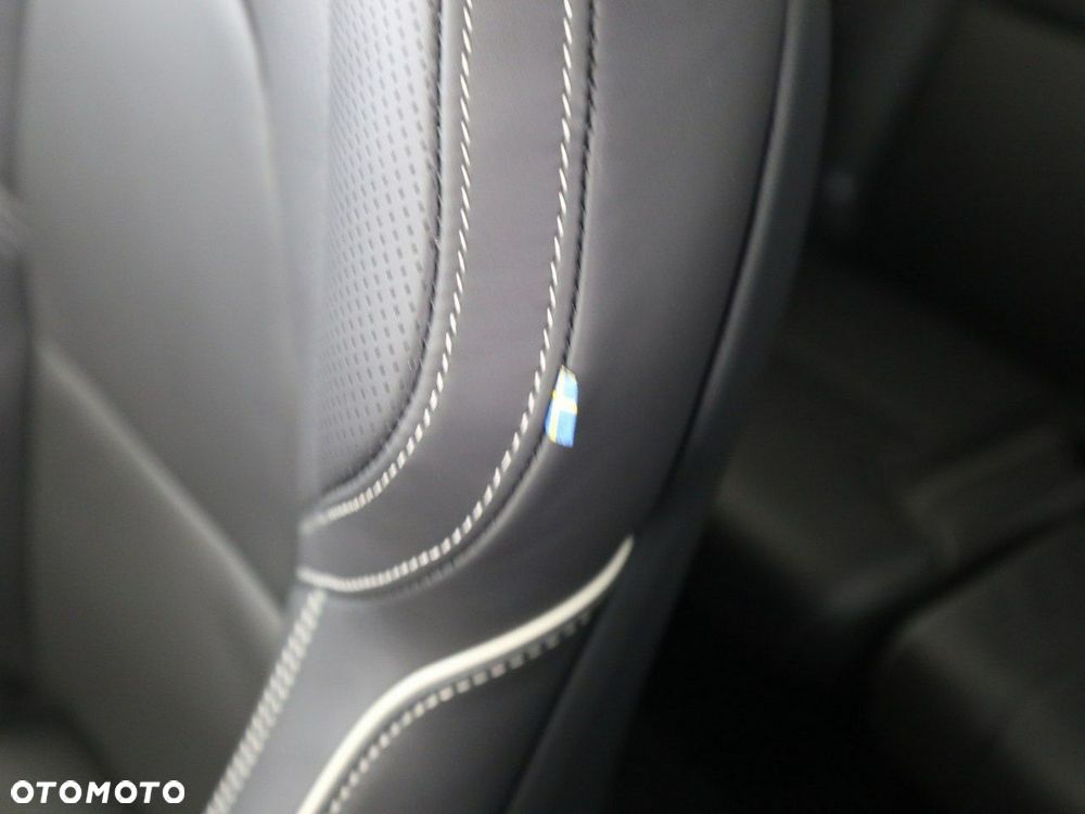 Volvo XC 90 - 14