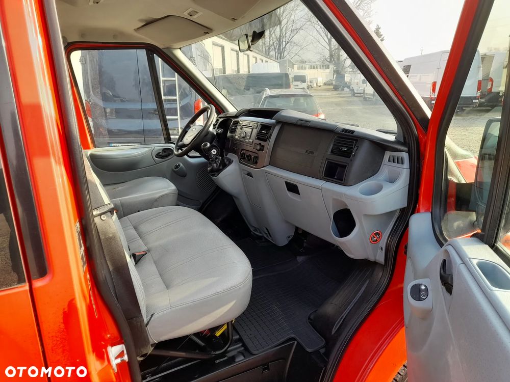 Ford Transit Doka Brygadówka - 12