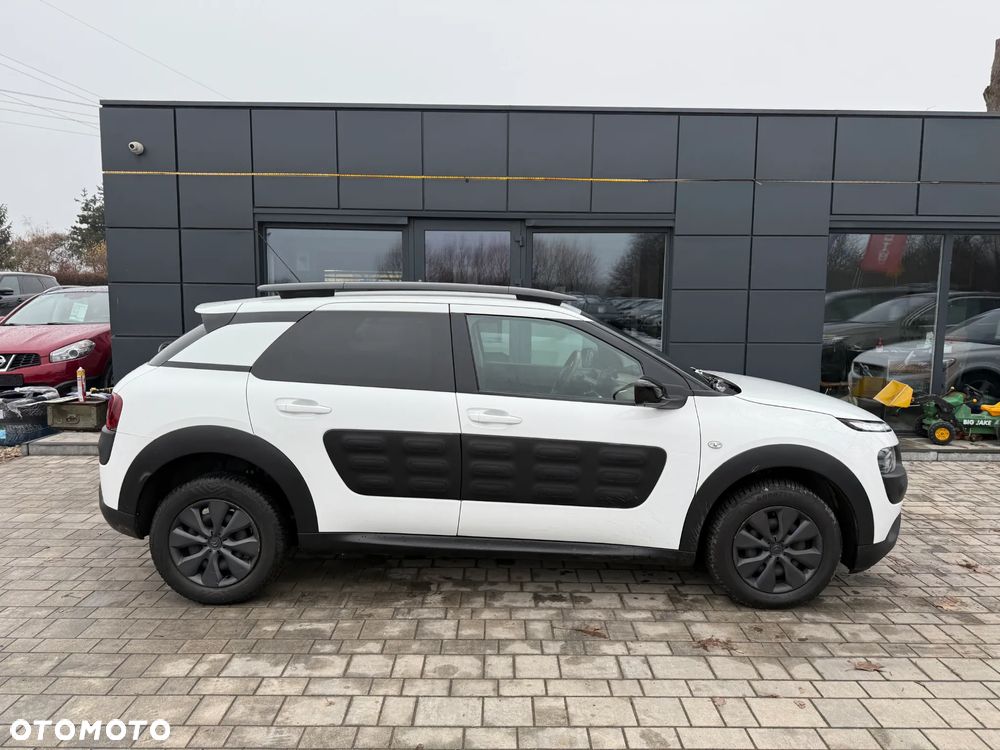 Citroën C4 Cactus - 16