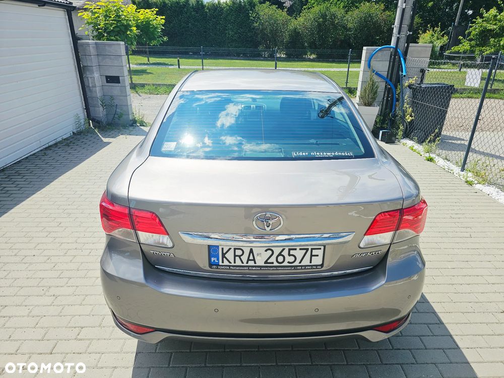Toyota Avensis 1.8 Prestige - 7