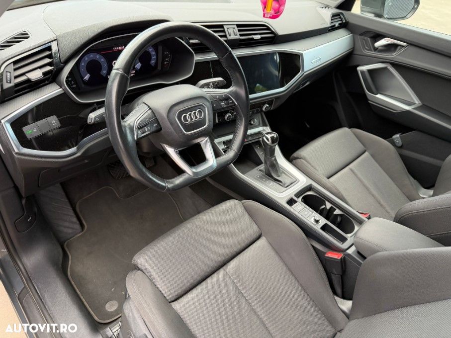 Audi Q3 35 TFSI S tronic - 5