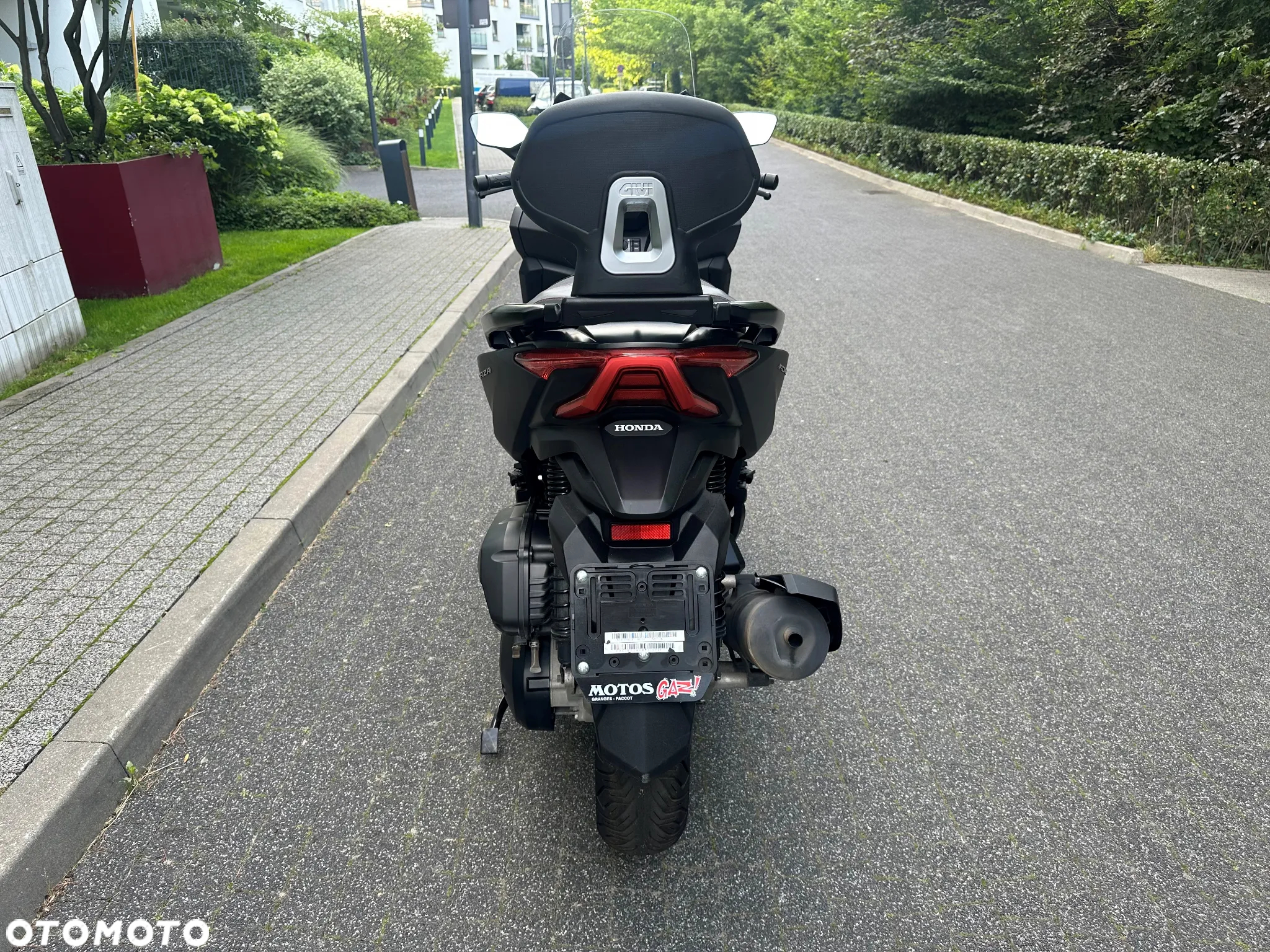 Honda NSS - 4