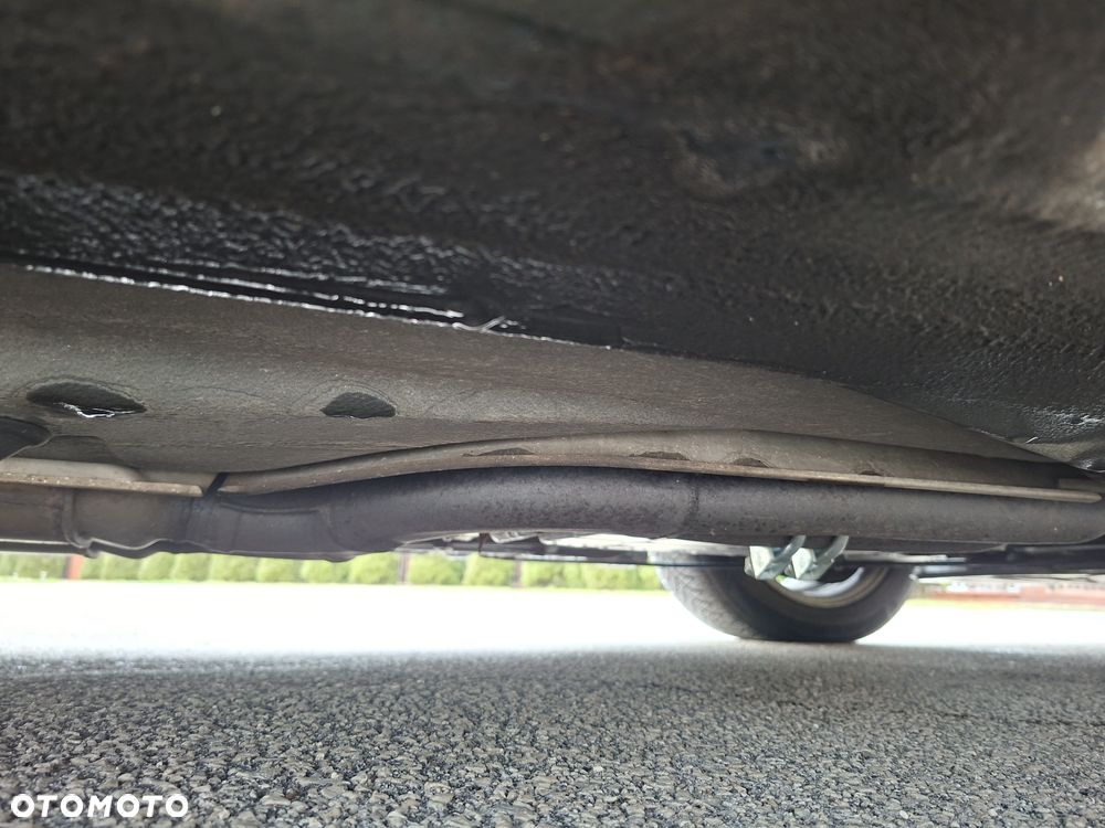 Mercedes-Benz SL - 13