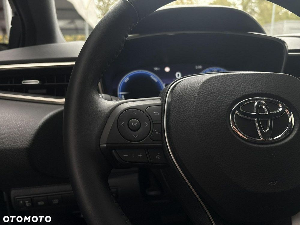 Toyota Corolla - 23