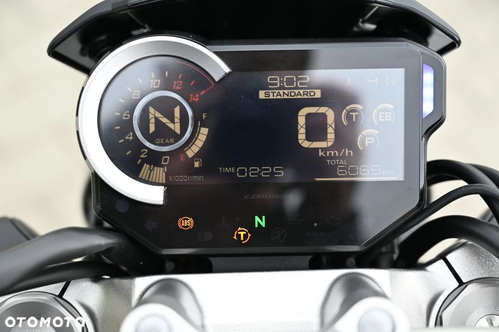 Honda CB - 9