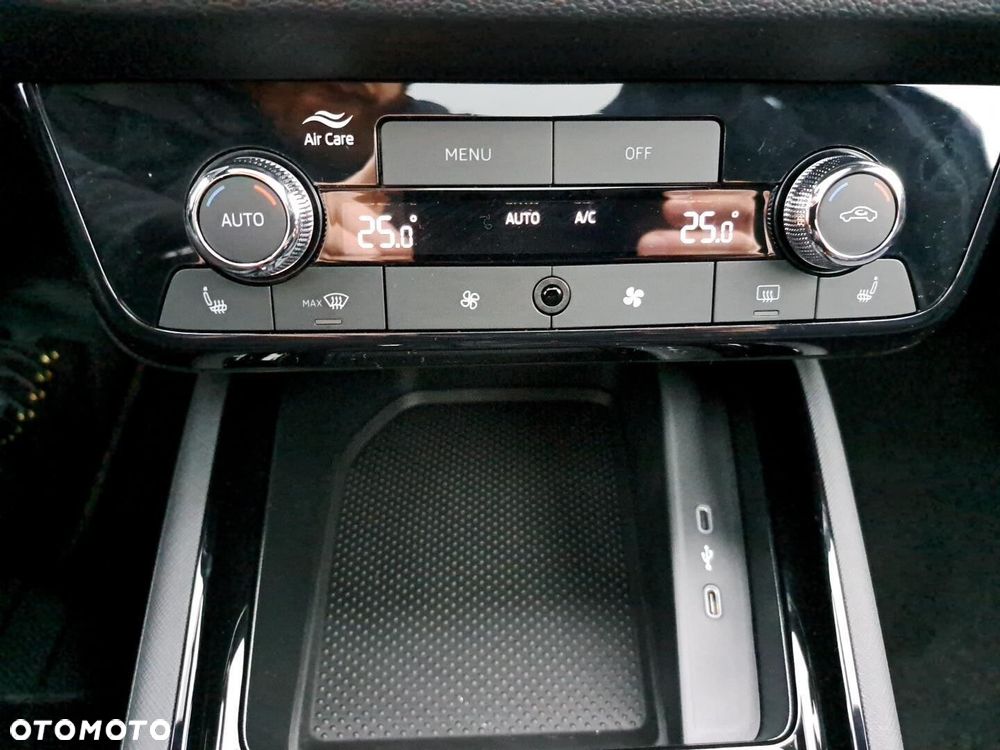 Skoda Scala 1.5 TSI Monte Carlo DSG - 33