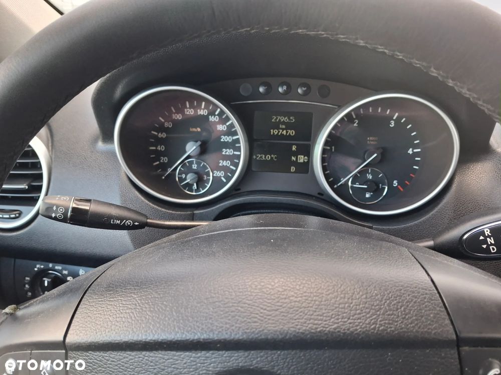 Mercedes-Benz ML 280 CDI 4Matic 7G-TRONIC - 28