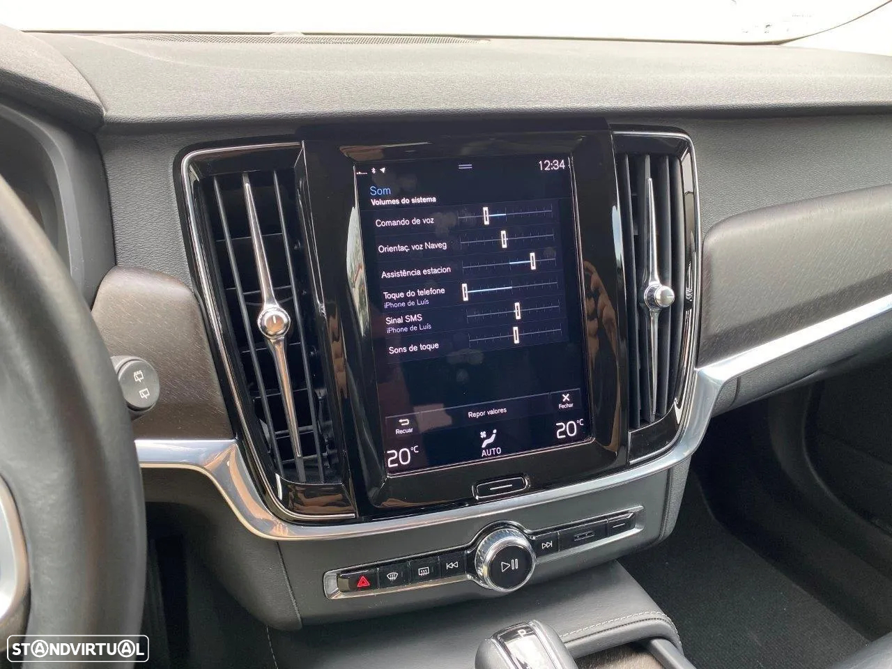Volvo V90 Cross Country 2.0 D4 Pro AWD Geartronic - 29