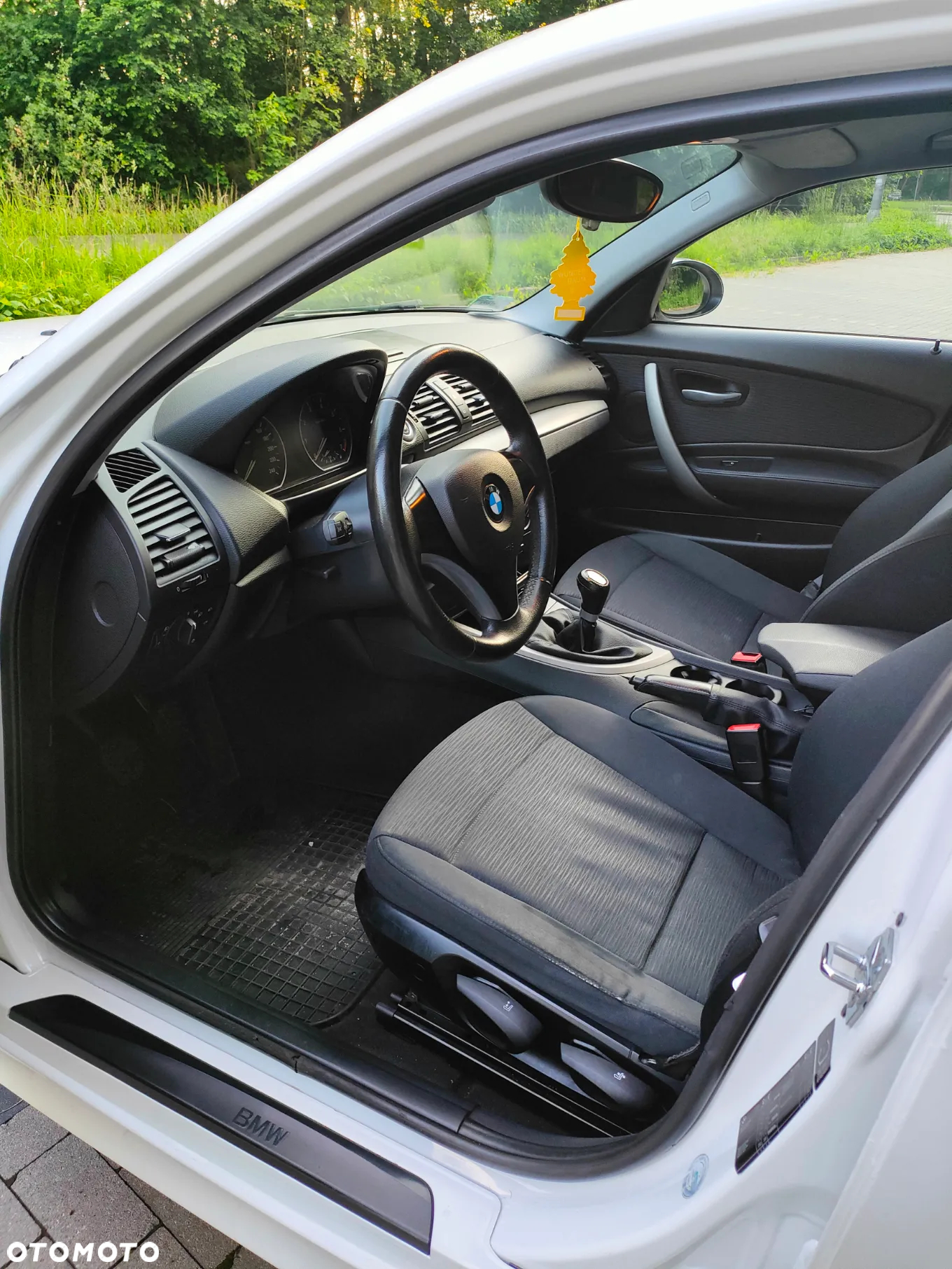 BMW Seria 1 116i - 14