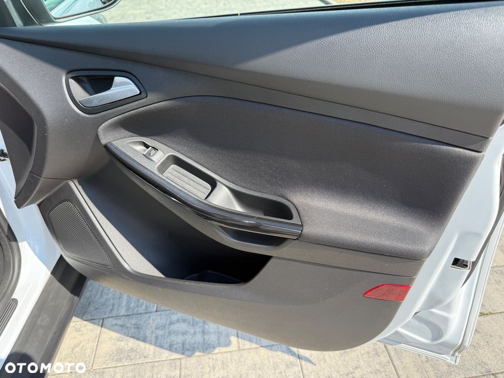 Ford Focus 1.6 TDCi Titanium - 13